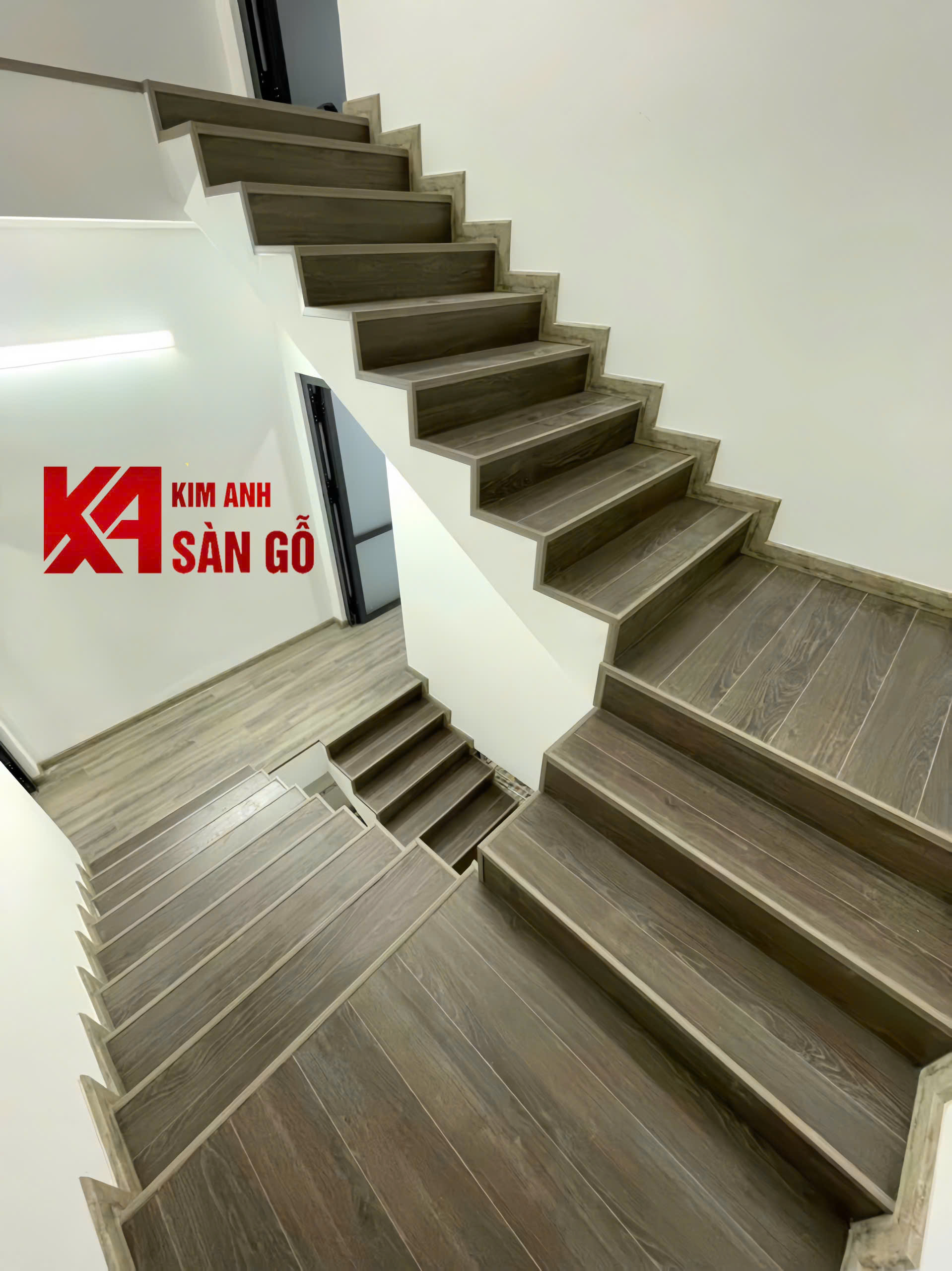 Sàn Nhựa Hèm Khóa Giả Gỗ 4MM+1MM XPE SG-1703