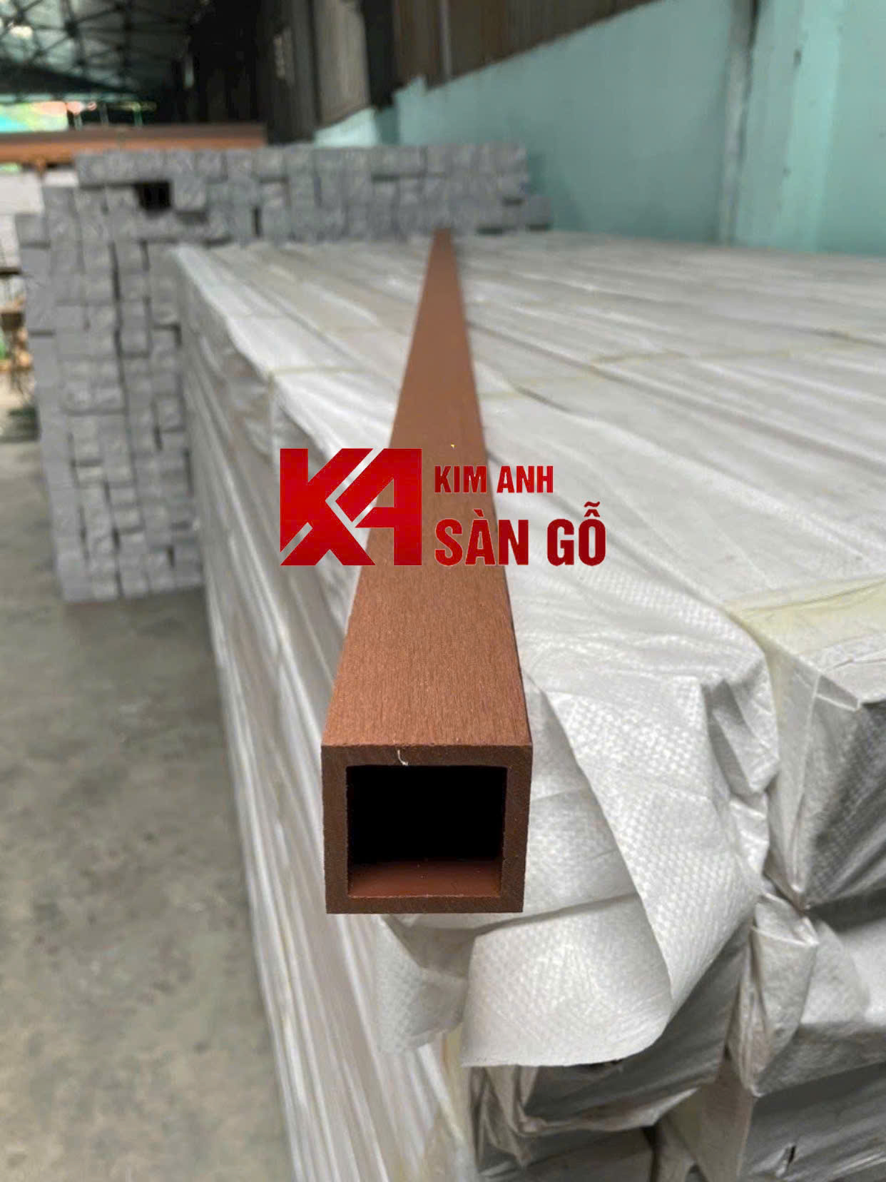 Thanh Lam Trụ Gỗ Nhựa Ngoài Trời 50*50mm